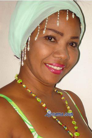 102003 - Maria Edad: 61 - Colombia