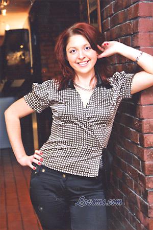 102142 - Ksenia Edad: 32 - Rusia