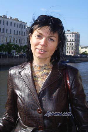 105722 - Anna Edad: 51 - Rusia