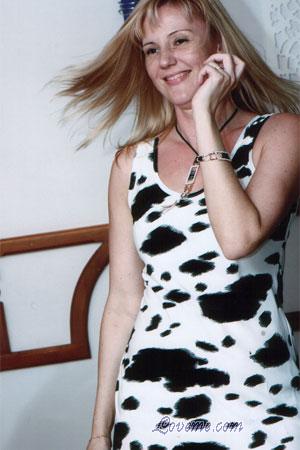 106197 - Elena Edad: 48 - Rusia