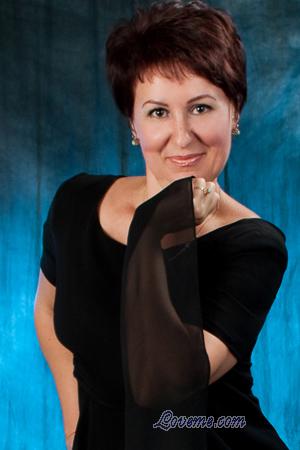 107603 - Inna Edad: 52 - Rusia