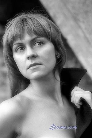 112582 - Julia Edad: 37 - Rusia