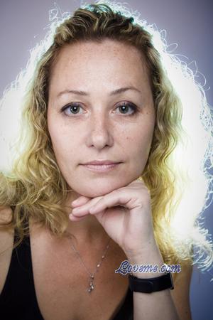 114593 - Julia Edad: 46 - Rusia
