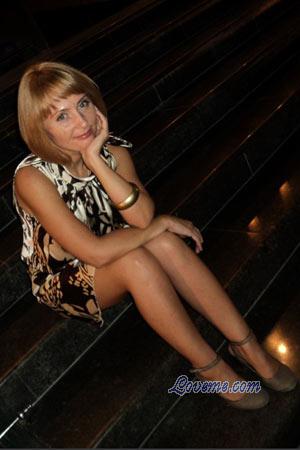 119543 - Karolina Edad: 42 - Rusia