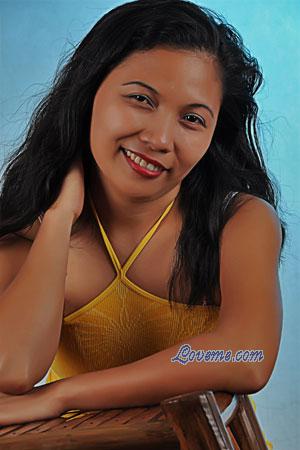 Filipinas women