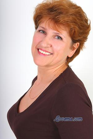 123747 - Irina Años: 56 - Ucrania