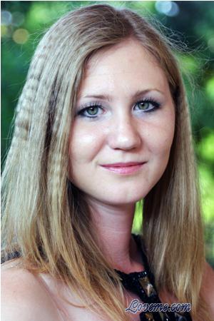 125956 - Olga Años: 31 - Rusia