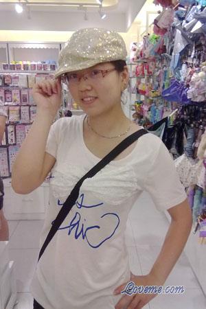 126761 - Youqin Edad: 36 - China