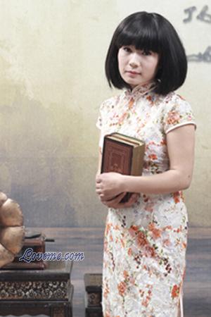 130435 - Haiou Edad: 51 - China