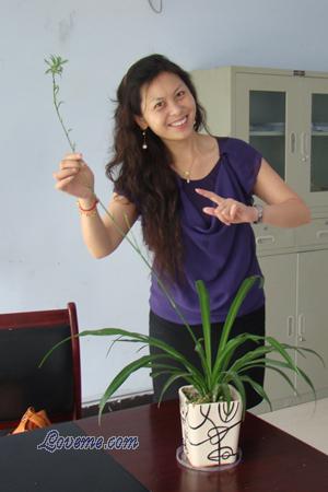 136422 - Mei Edad: 49 - China