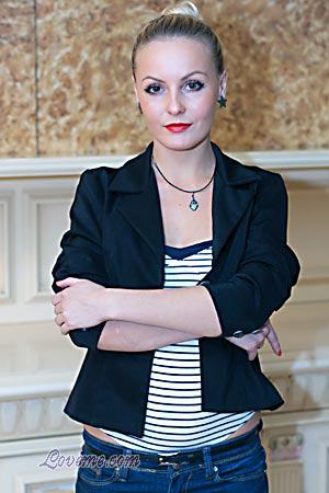 137503 - Alyona Edad: 26 - Ucrania