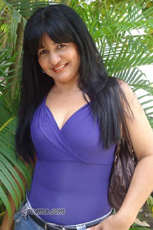 137700 - Berna del Rosario Edad: 55 - Colombia