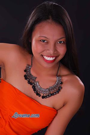 140229 - Imee Edad: 28 - Filipinas