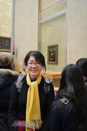 141206 - Xinyan Edad: 34 - China