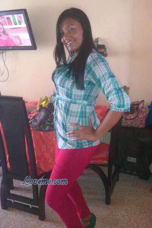 142203 - Maryuris Edad: 31 - Colombia