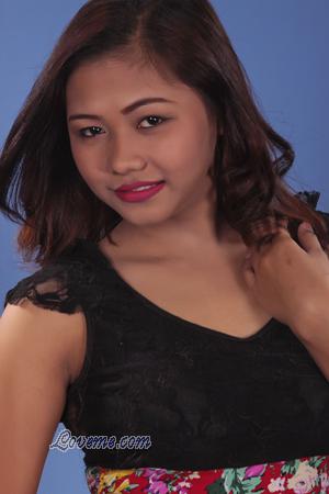 Ladies of Mati Ciudad