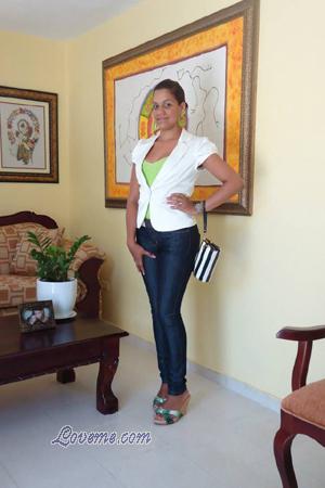147088 - Mabely Edad: 30 - Dominican Republic