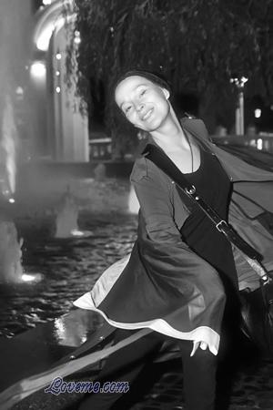 148907 - Helena A&ntilde;os: 56 - Ucrania