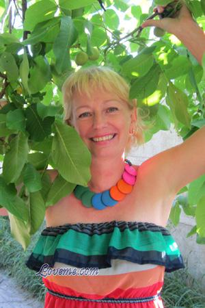 151185 - Yevgeniya Años: 46 - Ucrania