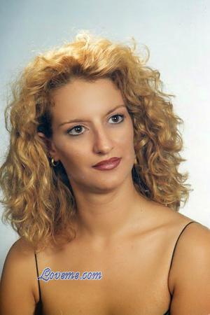 152059 - Carmen Edad: 55 - España