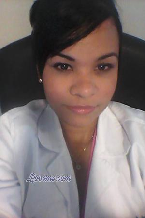 153083 - Adry Edad: 41 - Colombia