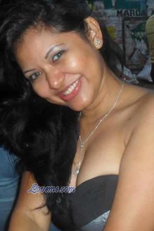 153273 - Iris Edad: 43 - Perú