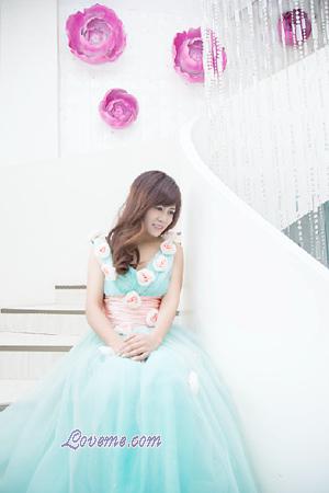 153816 - Yanqin Edad: 44 - China