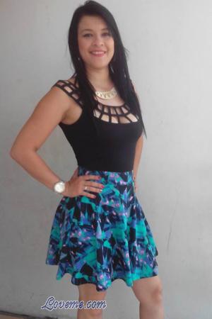 156487 - Jenny Edad: 37 - Colombia