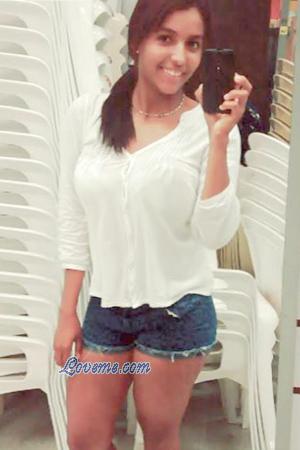 156618 - Pamela Edad: 29 - Colombia