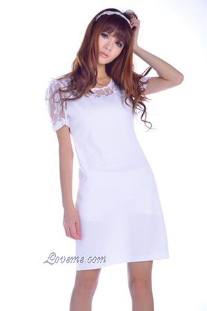 159424 - Lingxiu Edad: 41 - China