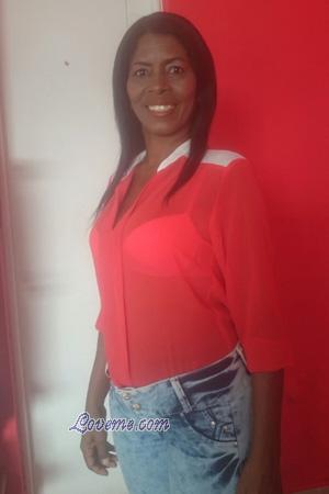 159790 - Karina Edad: 51 - Colombia