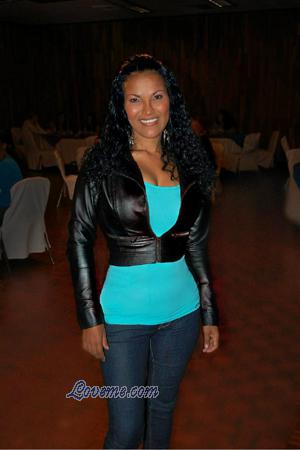 162801 - Lorena Edad: 48 - Costa Rica