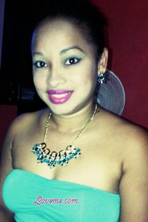 163099 - Kira Edad: 41 - Colombia