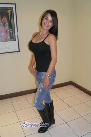 164749 - Evelyn Edad: 47 - Costa Rica