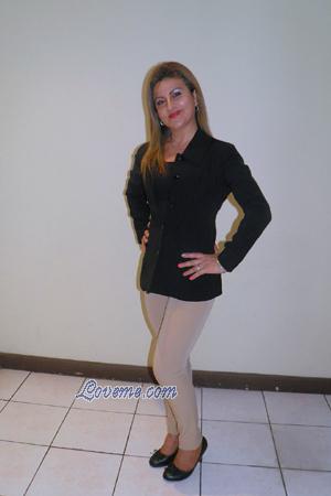 164759 - Xinia Edad: 52 - Costa Rica