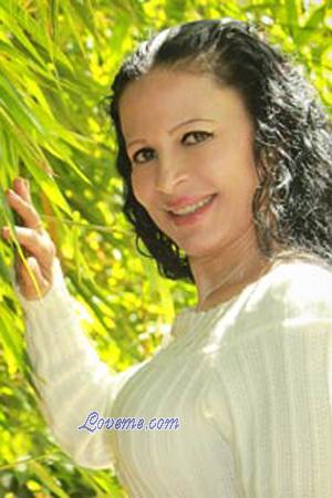 166206 - Maria Elena Edad: 59 - Colombia