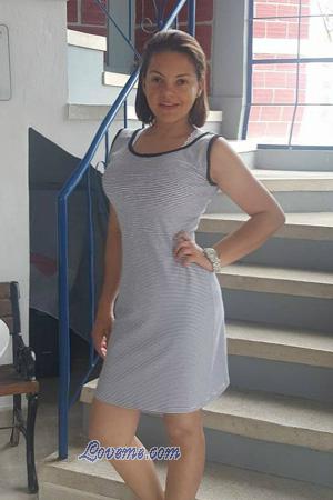 166406 - Andrea Edad: 48 - Colombia