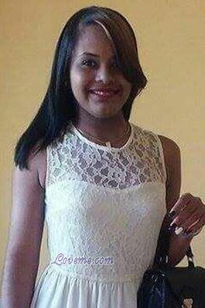 170007 - Lusi Edad: 27 - Dominican Republic