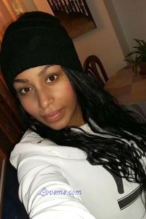 171088 - Amy Edad: 28 - España