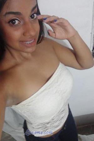 171562 - Melissa Edad: 29 - Colombia