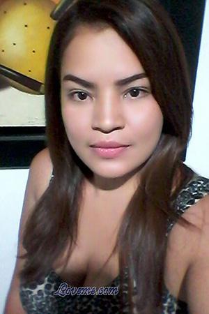 172025 - Carmela Edad: 42 - Colombia