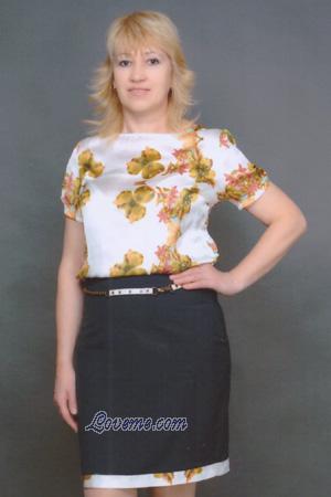 172174 - Elena Edad: 59 - Ucrania