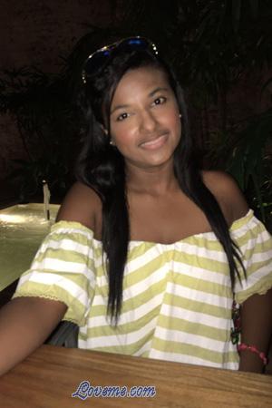 173813 - Nancy Edad: 32 - Colombia