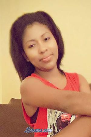 174132 - Sonia Edad: 32 - Costa Rica