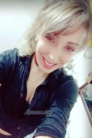 174225 - Erika Edad: 35 - Colombia