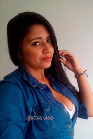 174485 - Lorena Edad: 32 - Colombia