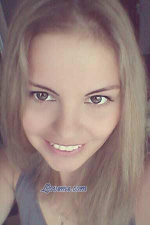 175564 - Victoria Edad: 36 - Rusia