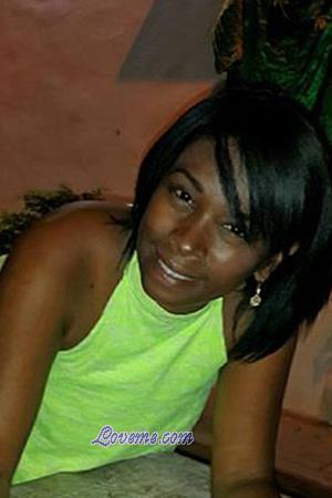 176402 - Nohelys Edad: 41 - Colombia