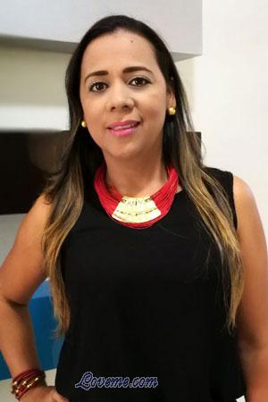 178108 - Catherine Edad: 46 - Colombia