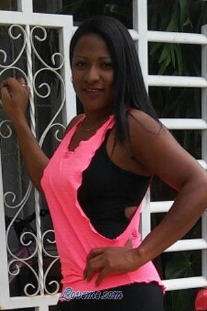 179081 - Yeimi Edad: 39 - Colombia